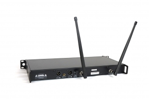 RFIntell QL7R/T1-B 720,500-754,000 МГц 2-канальная радиосистема с 2-мя ручными микрофонами в Ставрополе